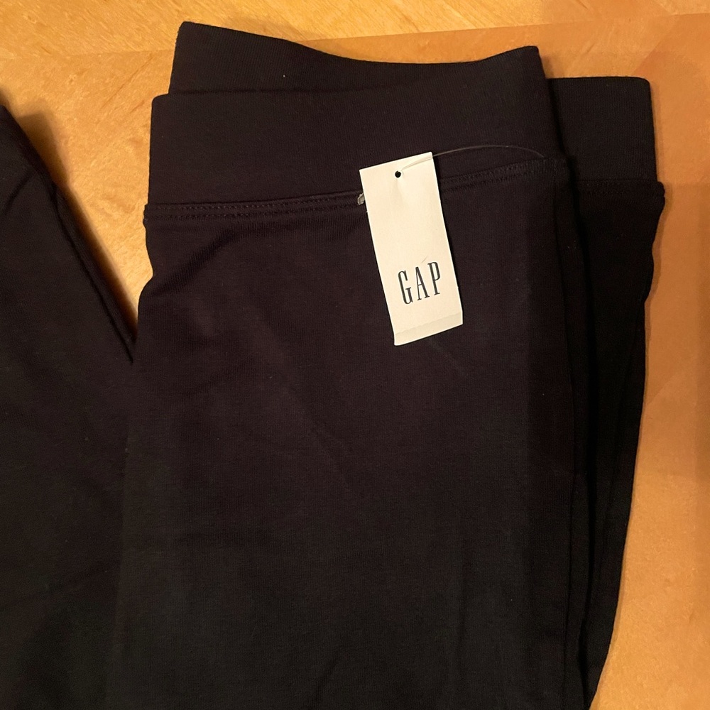 NWT Gap Leggings